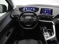 Peugeot 3008 1.2 96kW thumbnail