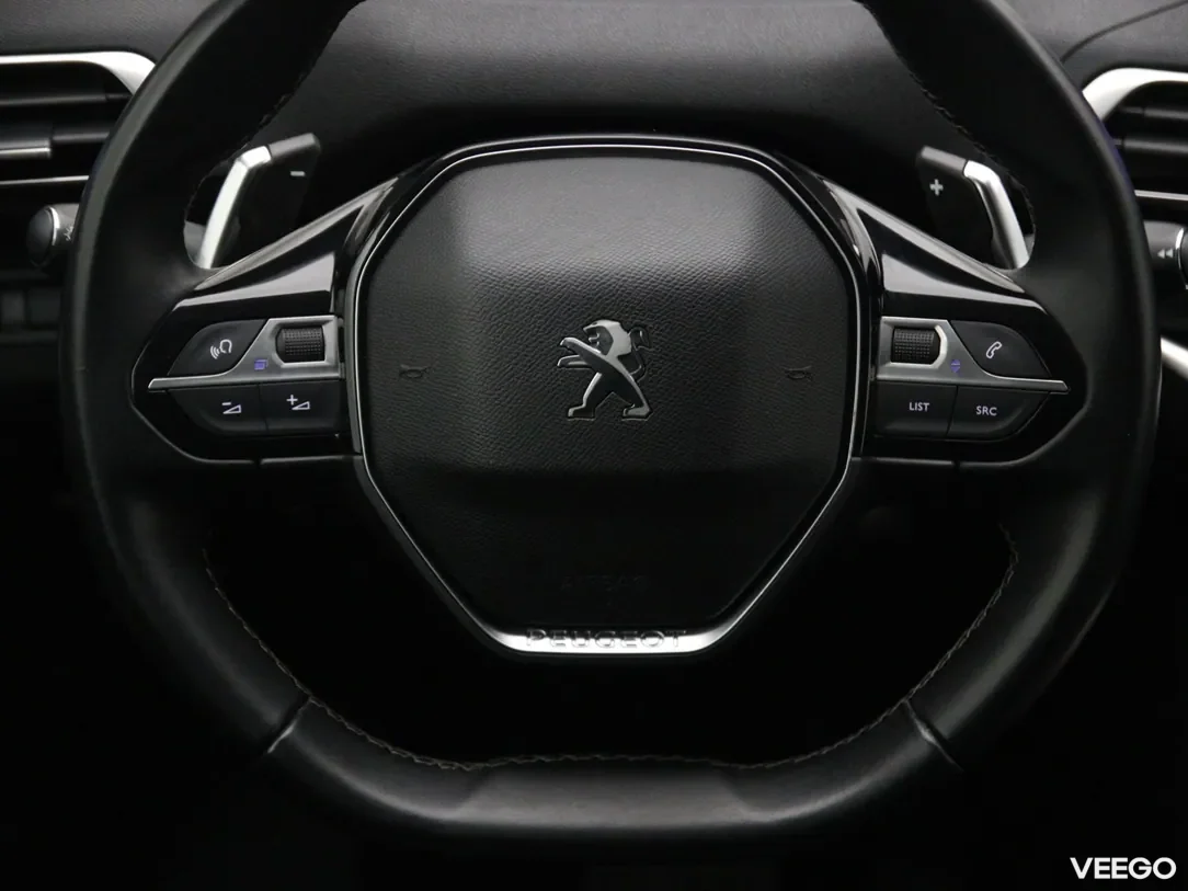 Peugeot 3008 1.2 96kW
