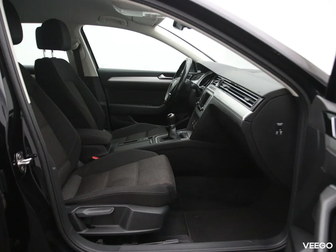 Volkswagen Passat 1.6 88kW