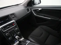 Volvo V60 2.4 208kW thumbnail