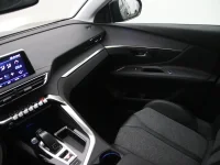 Peugeot 3008 1.2 96kW thumbnail