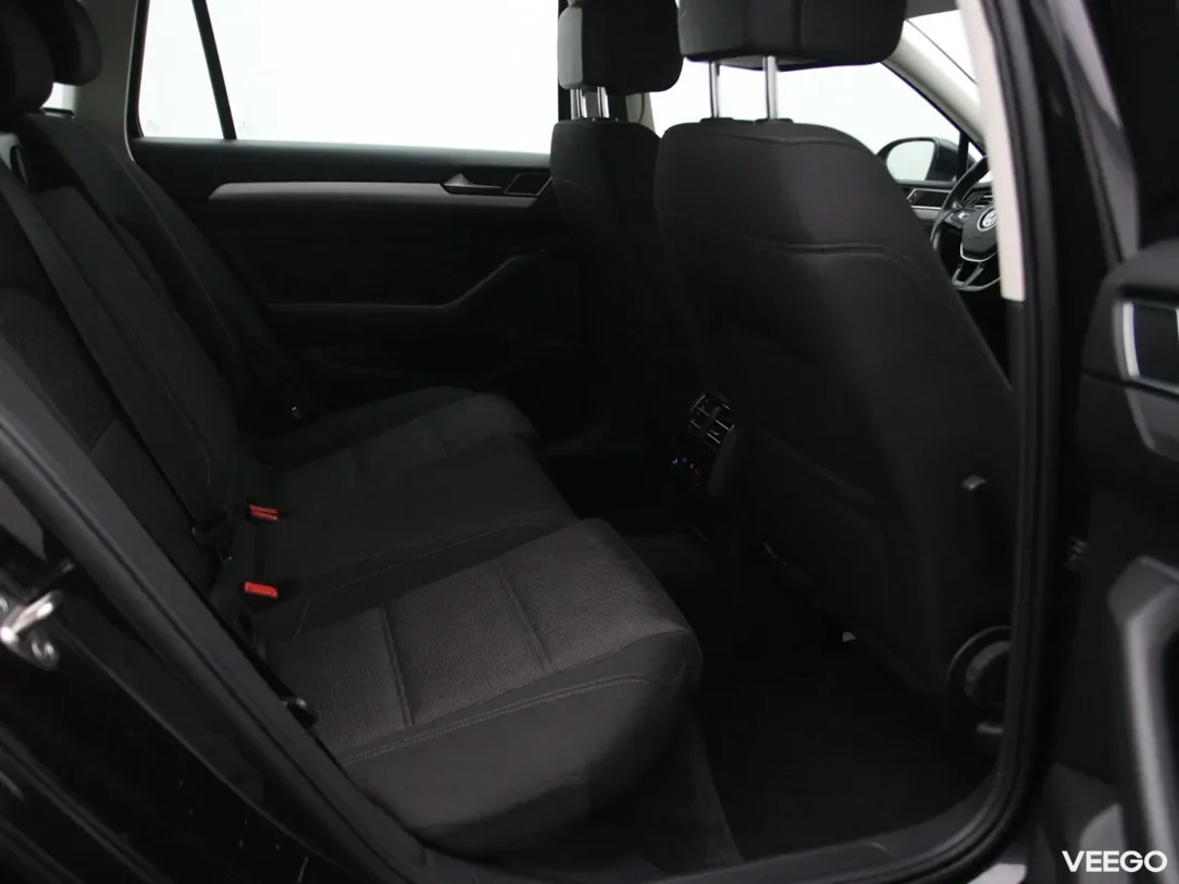 Volkswagen Passat 1.6 88kW