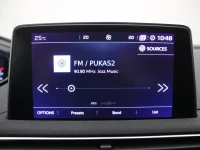 Peugeot 3008 1.2 96kW thumbnail