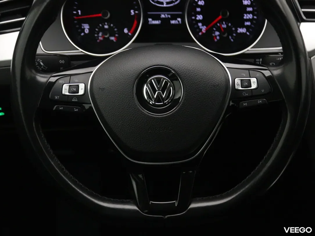Volkswagen Passat 1.6 88kW