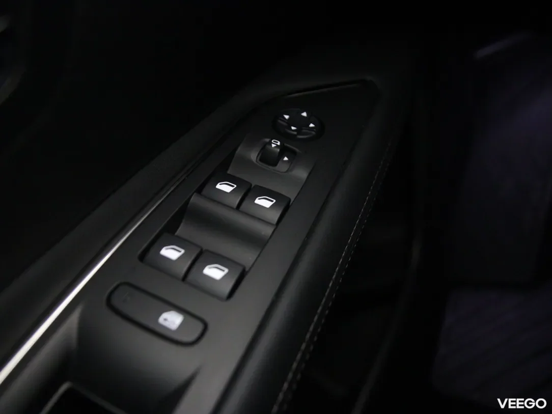 Peugeot 3008 1.2 96kW