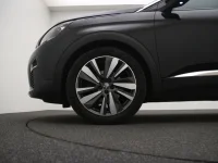 Peugeot 3008 1.2 96kW thumbnail