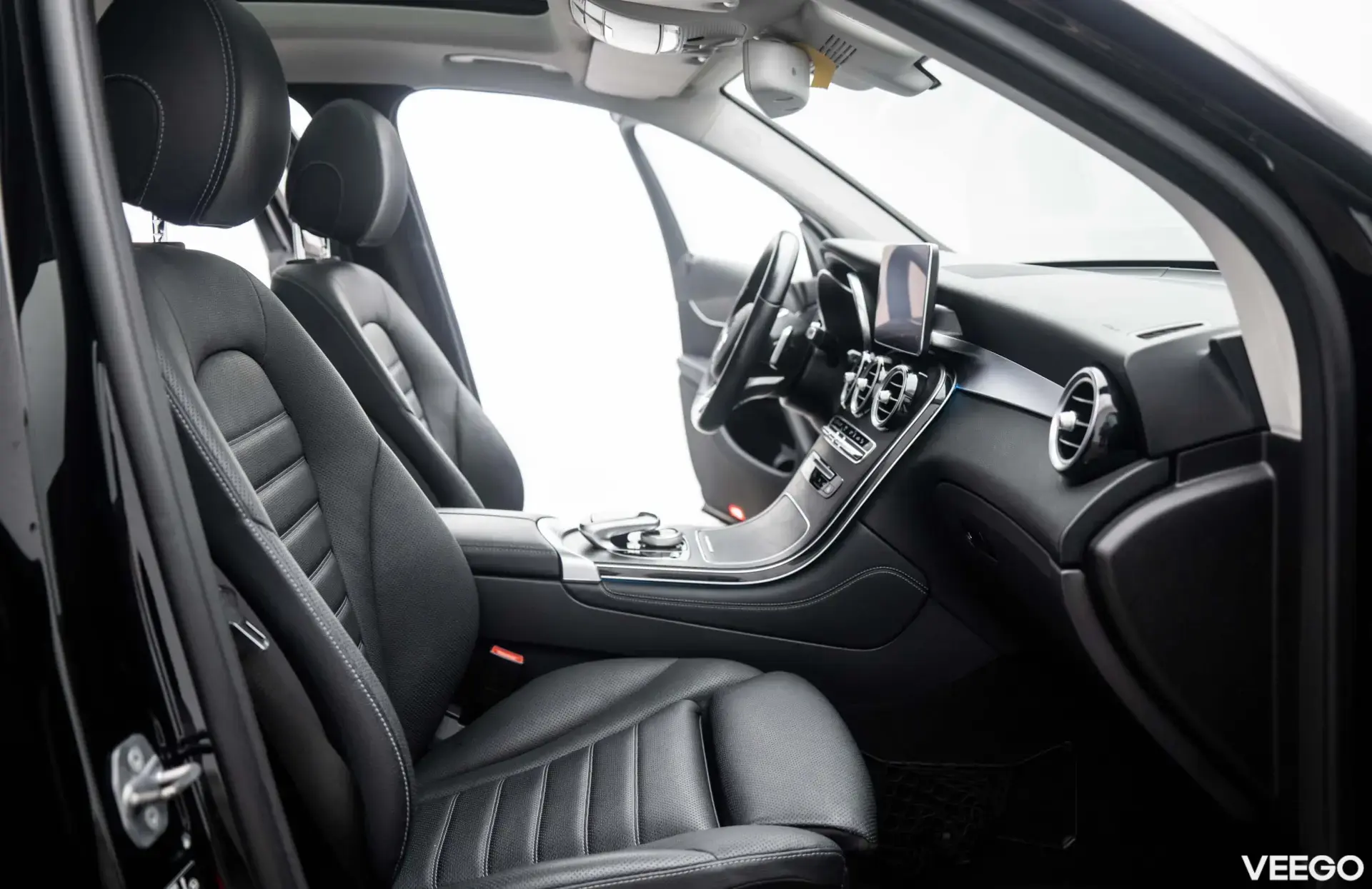 Mercedes-Benz GLC350 e 4Matic AMG 2.0 235kW