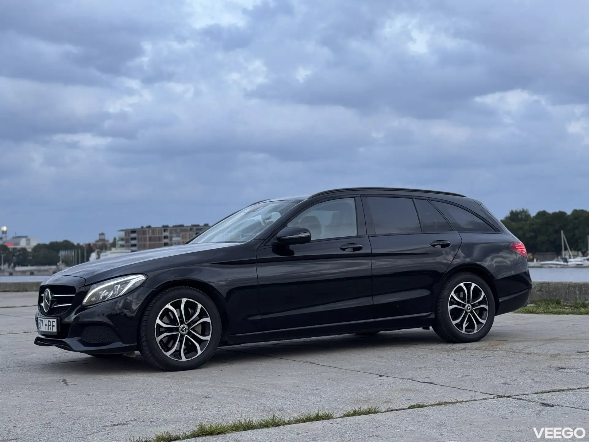 Mercedes-Benz C250 2.1 150kW