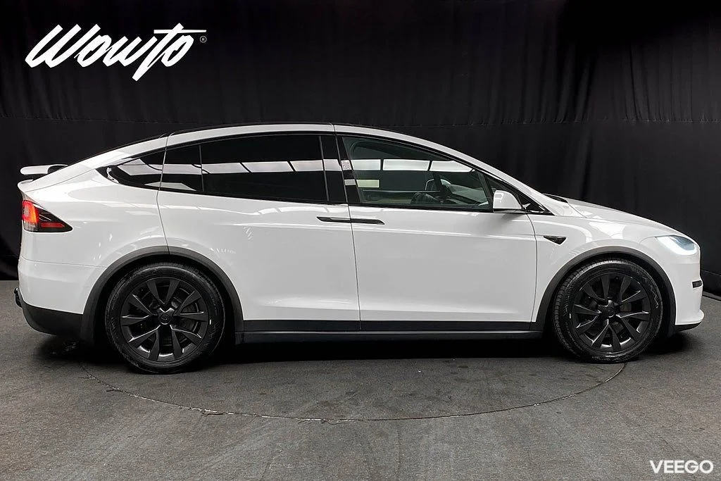 Tesla Model X Plaid 1020HK 6-Sits /Yoke /Drag 750kW