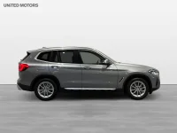 BMW X3 xDrive20d Värmare Drive Assist Tonade Rutor 18" Rattv. 0kW