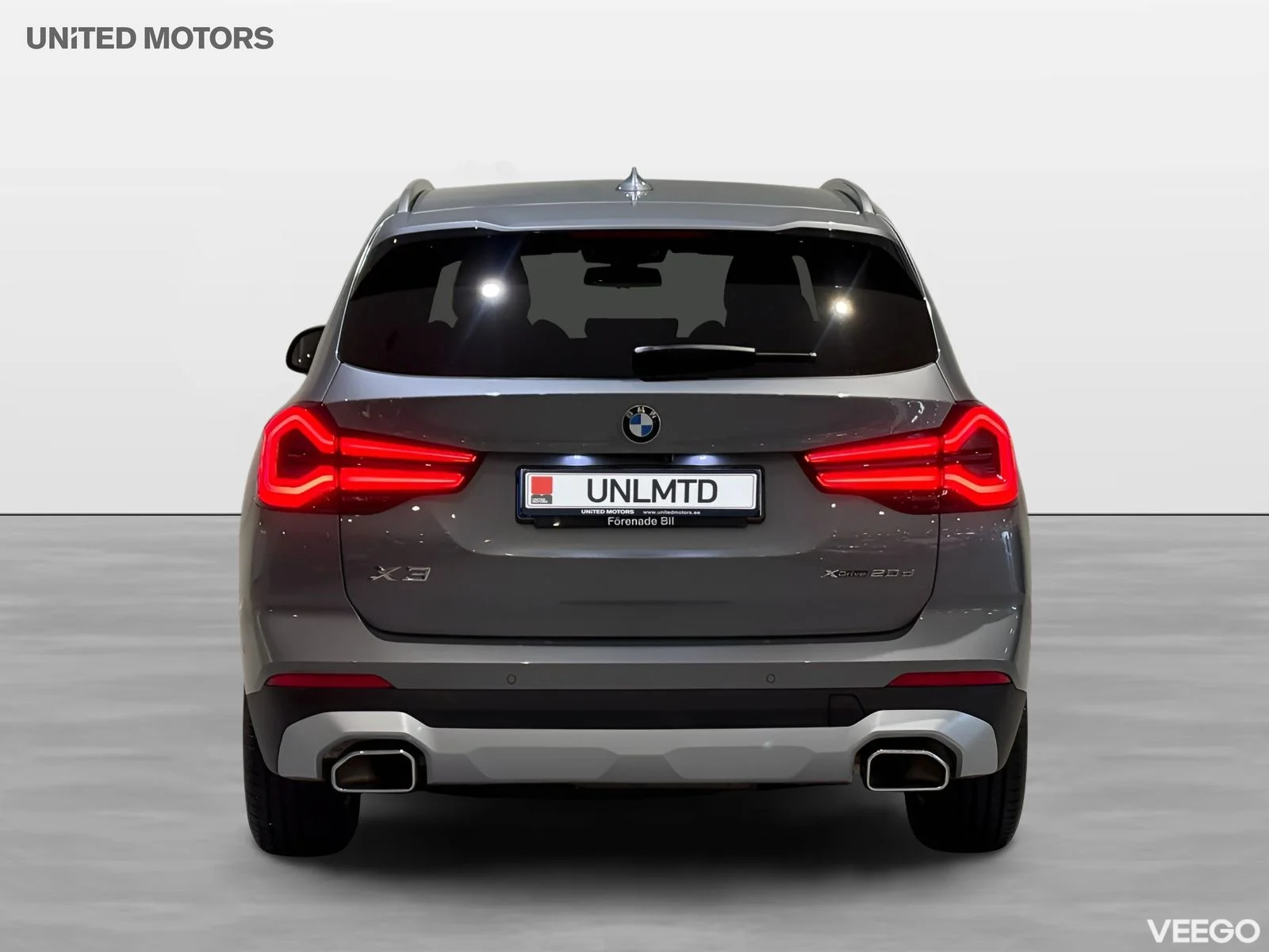 BMW X3 xDrive20d Värmare Drive Assist Tonade Rutor 18" Rattv. 0kW