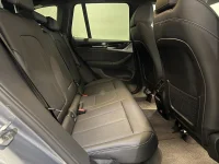 BMW X3 xDrive20d Värmare Drive Assist Tonade Rutor 18" Rattv. 0kW