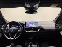 BMW X3 xDrive20d Värmare Drive Assist Tonade Rutor 18" Rattv. 0kW