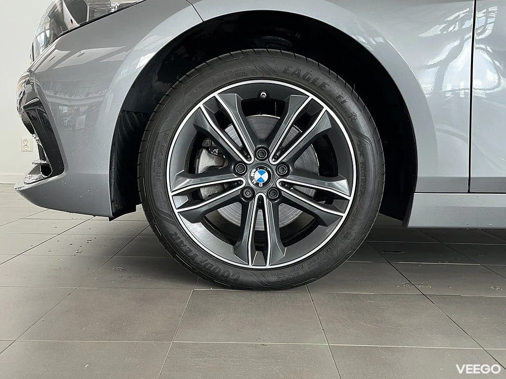 BMW 118 i 4,95% ränta Sportline PDC Nav Sportstolar 0kW