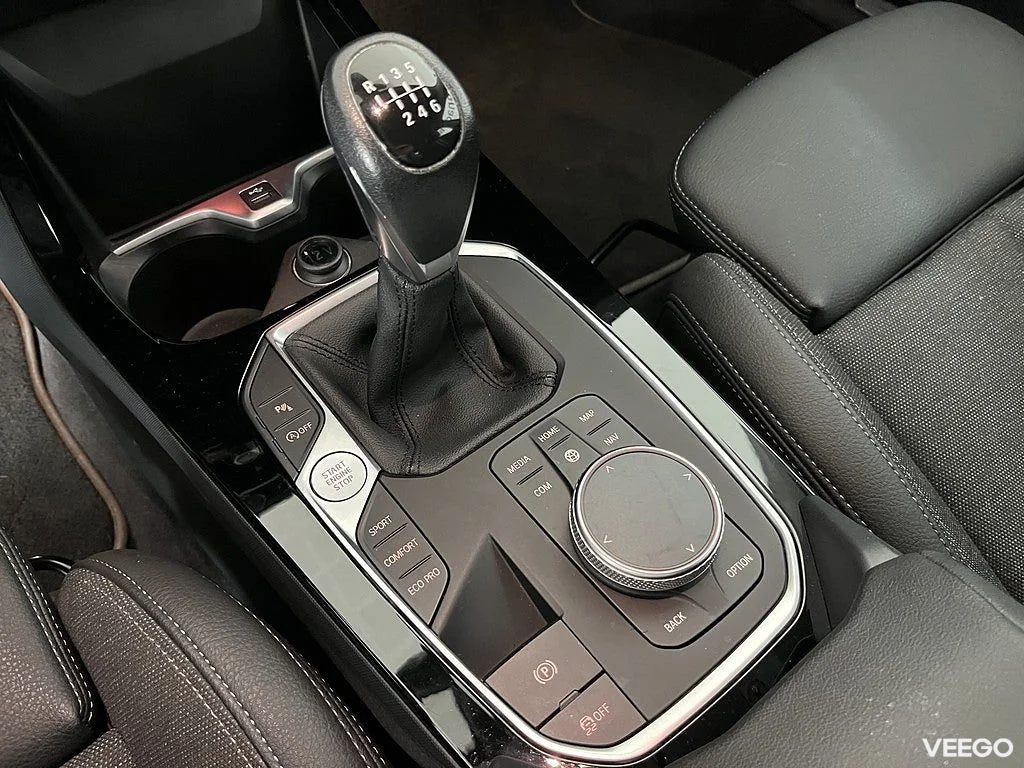BMW 118 i 4,95% ränta Sportline PDC Nav Sportstolar 0kW