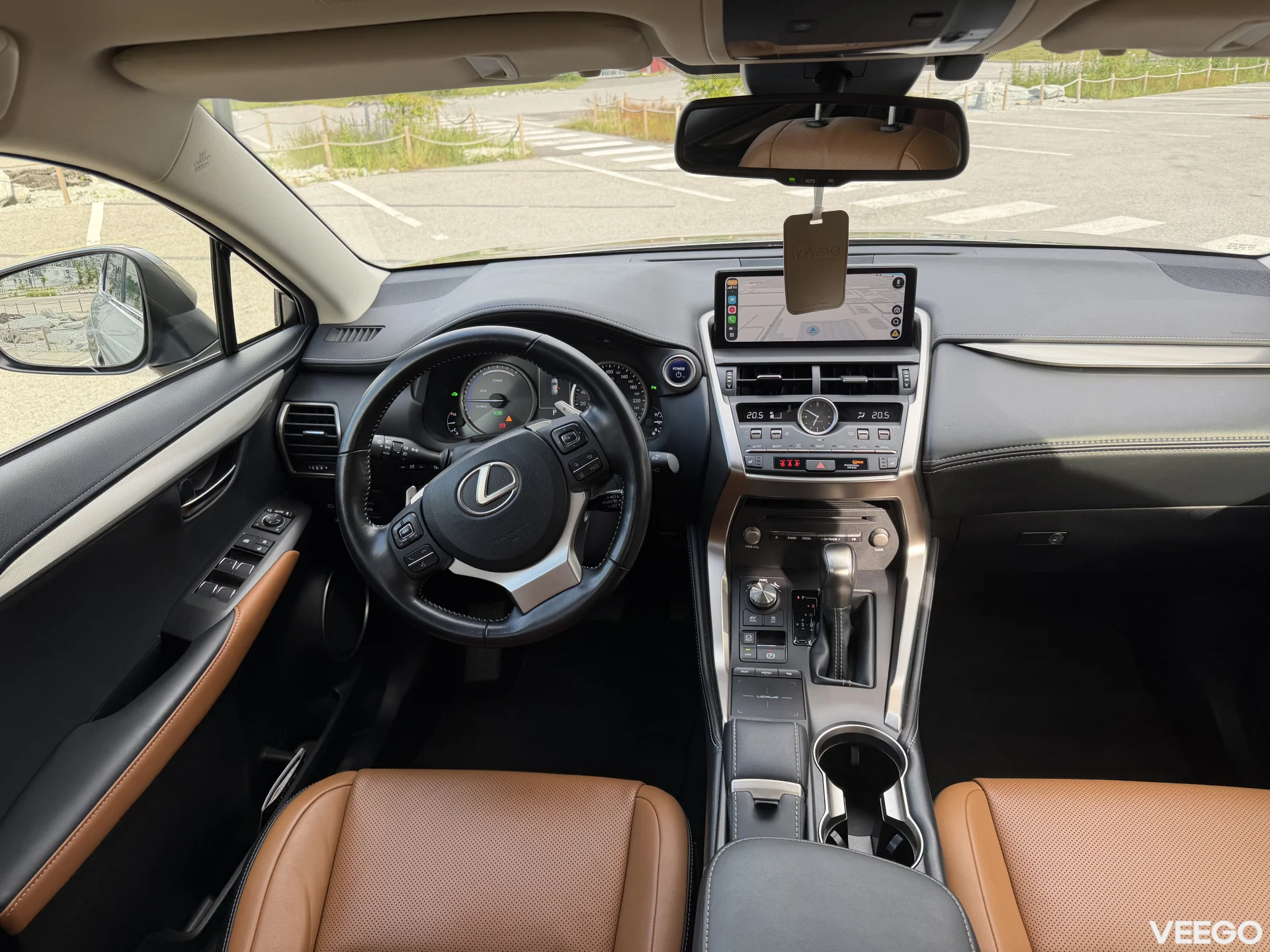 Lexus NX 300h 2.5 114kW