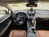 Lexus NX 300h 2.5 114kW thumbnail