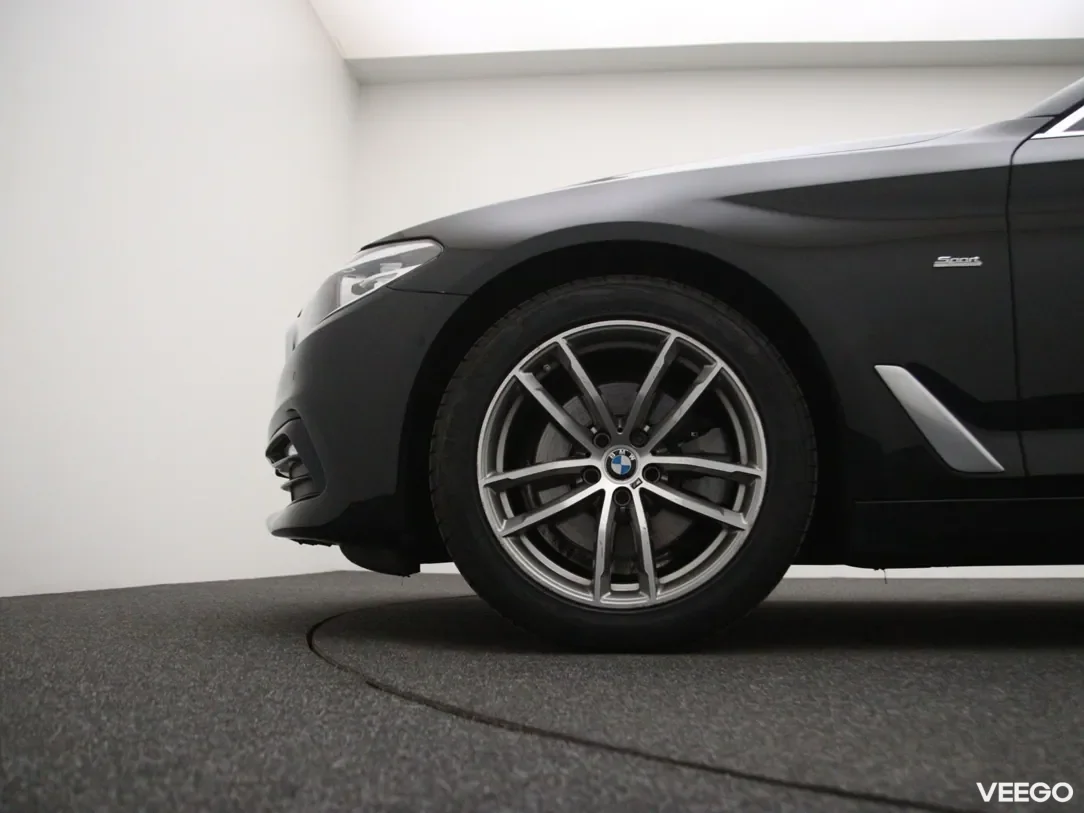 BMW 520 2 140kW