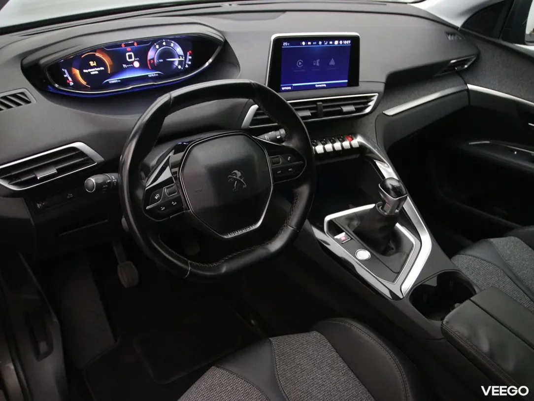 Peugeot 3008 1.2 96kW