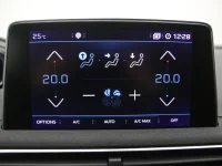 Peugeot 3008 1.2 96kW thumbnail