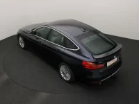 BMW 320 2 135kW thumbnail