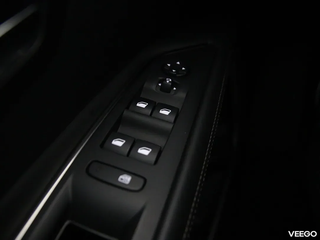 Peugeot 3008 1.2 96kW