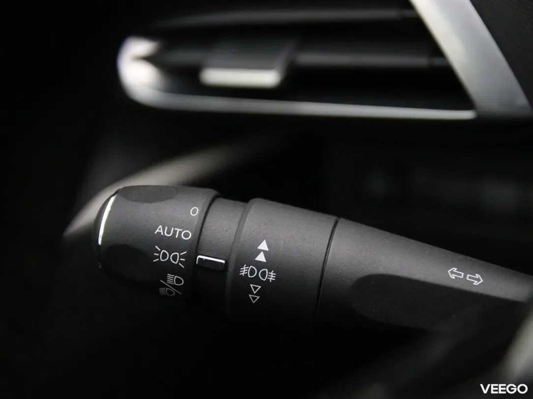 Peugeot 3008 1.2 96kW