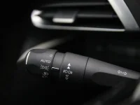 Peugeot 3008 1.2 96kW thumbnail