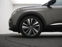 Peugeot 3008 1.2 96kW thumbnail