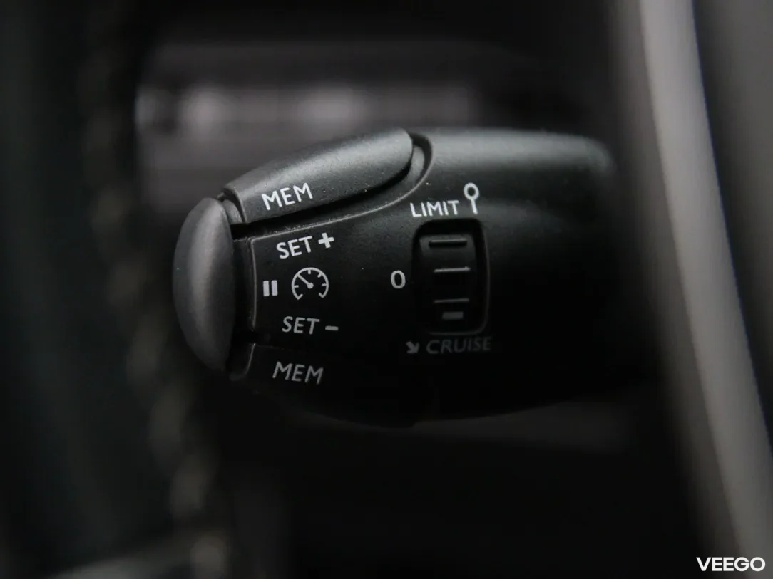 Peugeot 3008 1.2 96kW