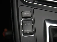 BMW 320 2 135kW thumbnail