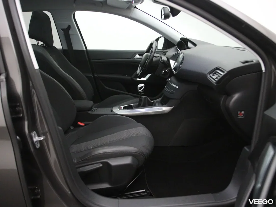 Peugeot 308 1.5 96kW