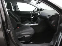 Peugeot 308 1.5 96kW thumbnail