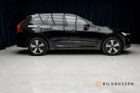 Volvo XC60 Recharge T6 AWD Plus Dark Panorama Drag 257kW thumbnail