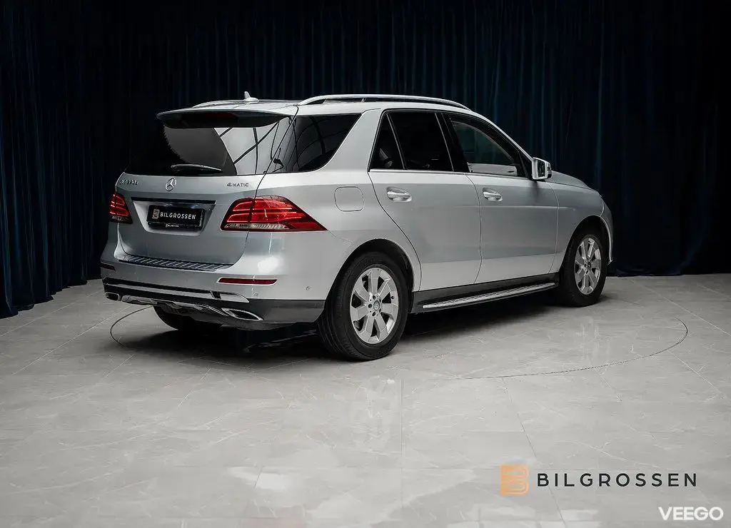 Mercedes-Benz GLE350 350 d 4MATIC Pano H/K 360 Luftfjädring 190kW