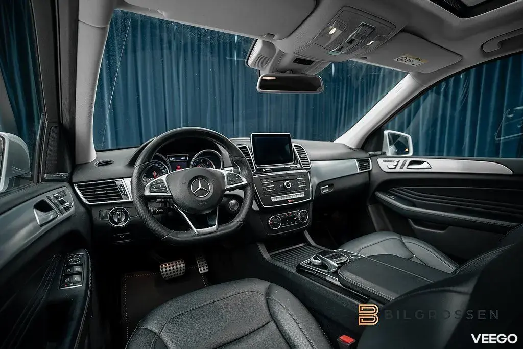 Mercedes-Benz GLE350 350 d 4MATIC Pano H/K 360 Luftfjädring 190kW