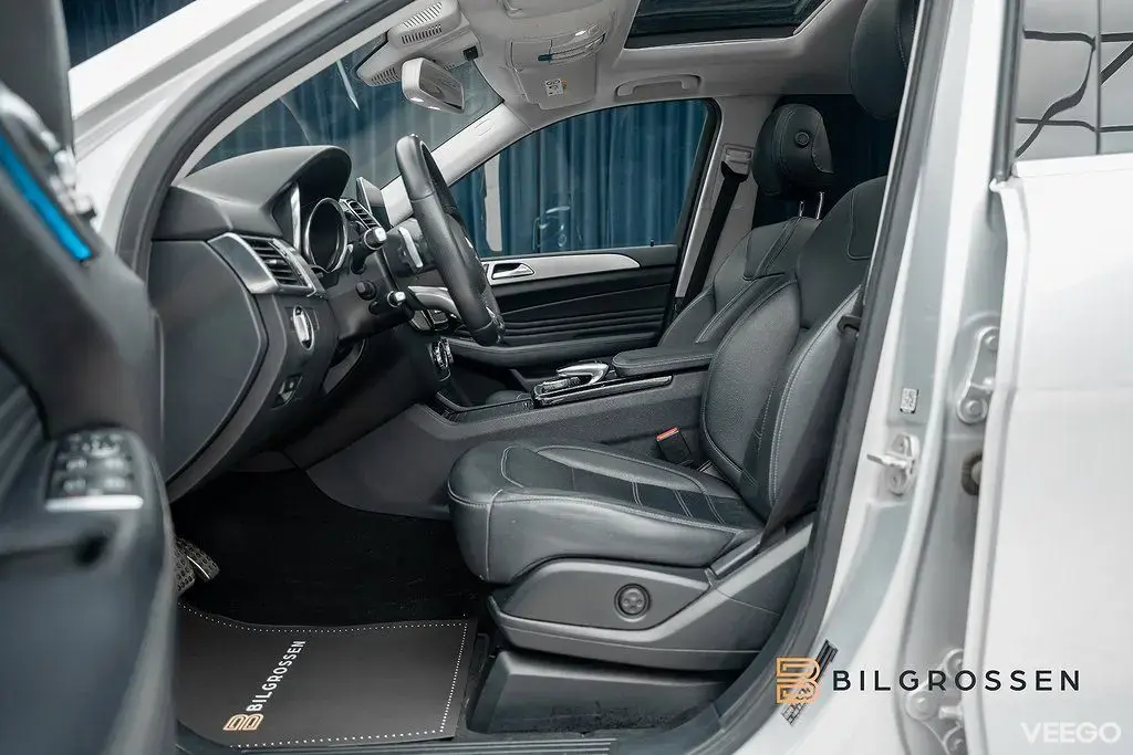 Mercedes-Benz GLE350 350 d 4MATIC Pano H/K 360 Luftfjädring 190kW