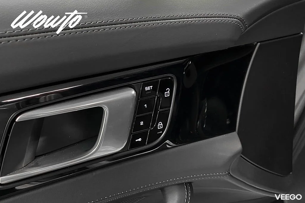 Porsche Panamera 4 E-Hybrid PDK 462HK /Pano /Bose /360 340kW