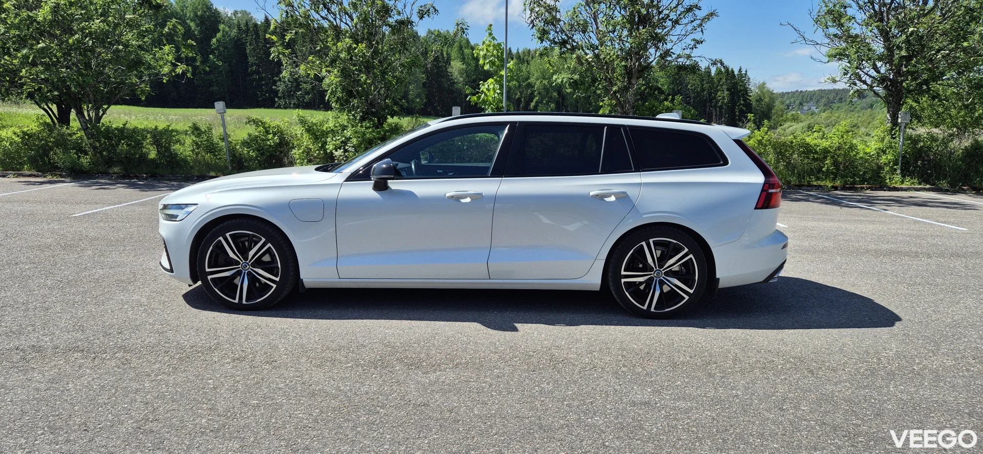 Volvo V60 T8 MY21 2.0 298kW