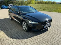 Volvo V60 T6 R-Design Recharge AWD 252kW thumbnail