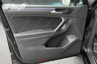 Volkswagen Tiguan eHybrid DSG 245HK R-Line /Cockpit /Navi 180kW