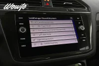 Volkswagen Tiguan eHybrid DSG 245HK R-Line /Cockpit /Navi 180kW