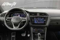 Volkswagen Tiguan eHybrid DSG 245HK R-Line /Cockpit /Navi 180kW