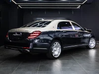 Mercedes-Benz Mercedes-Maybach 6.0 463kW thumbnail