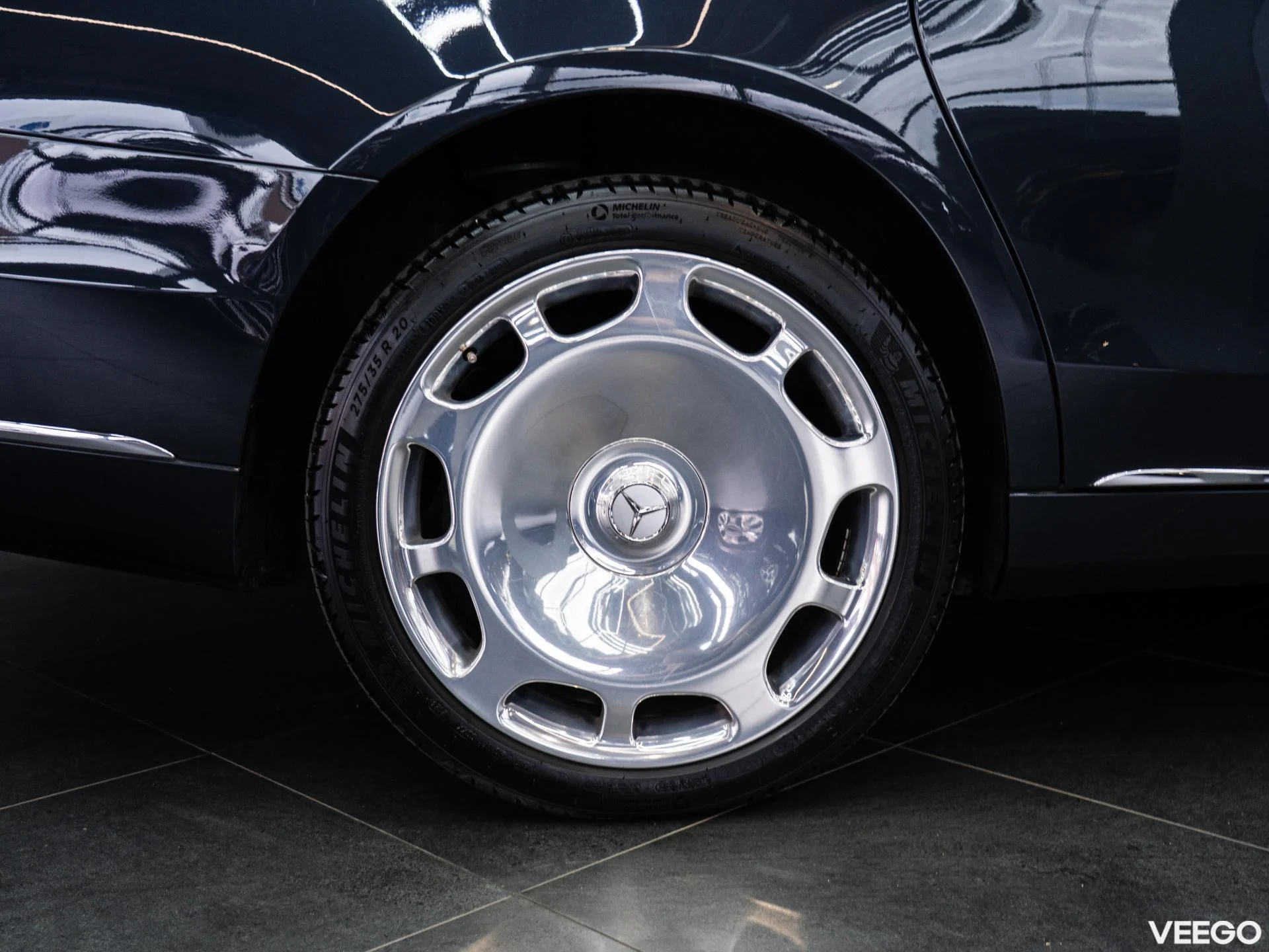 Mercedes-Benz Mercedes-Maybach 6.0 463kW