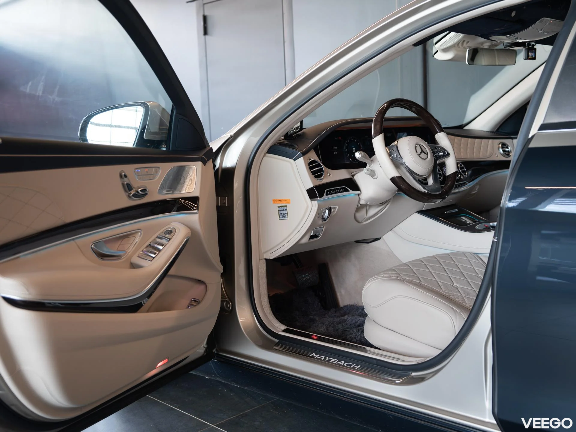 Mercedes-Benz Mercedes-Maybach 6.0 463kW