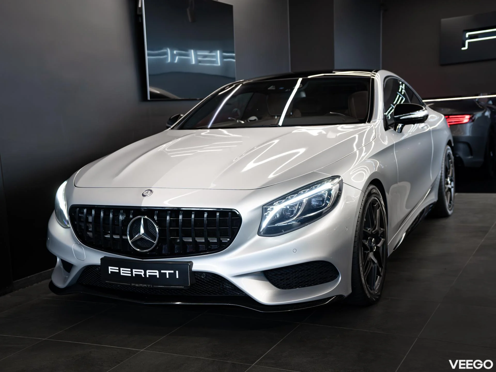 Mercedes-Benz S500 4.7 335kW