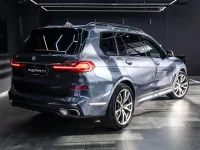 BMW X7 M50 3.0 294kW thumbnail