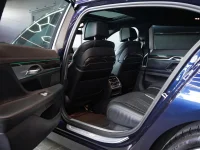 BMW 740 3.0 250kW thumbnail