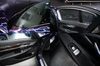 BMW 740 3.0 250kW thumbnail